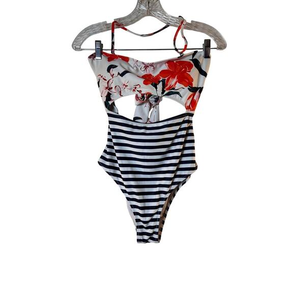 Cupshe Other - CUPSHE Women’s One-Piece Swim Suit / Size: Medium